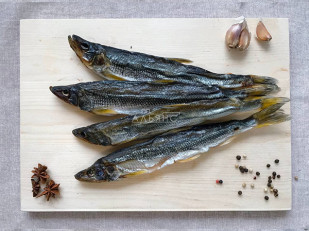 Рыцарское мясо говядины: Корюшка вяленая без икры