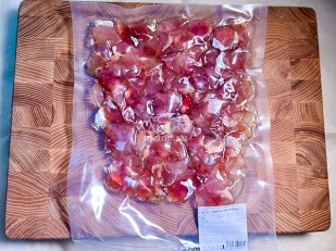 Кешью жарено-соленый: Щечки судака вяленые (500 гр)