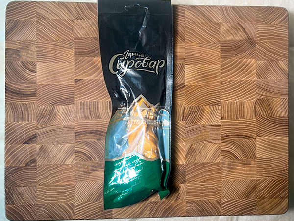 Сыр 100 гр ГОРНЫЙ СЫРОВАР (Косичка копчёная) в Липецке