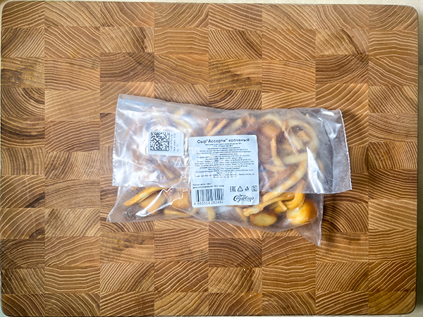 Сыр 150 гр ГОРНЫЙ СЫРОВАР (Ассорти копчёный) в Липецке