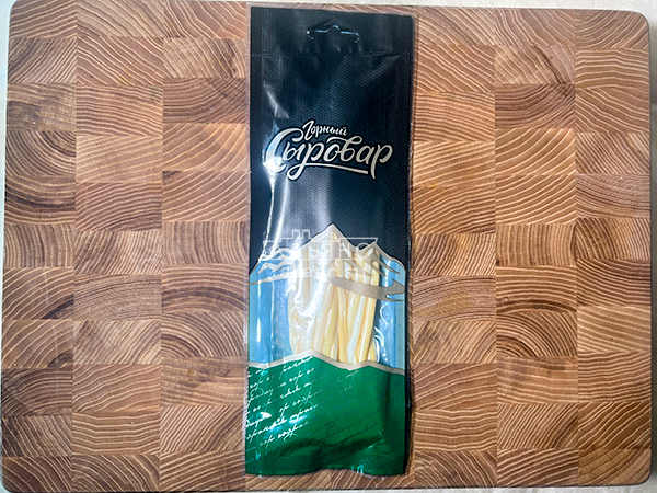 Сыр 60 гр ГОРНЫЙ СЫРОВАР (Нити копчёные) в Липецке
