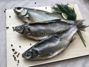 Рыцарское мясо говядины: Плотва вяленая